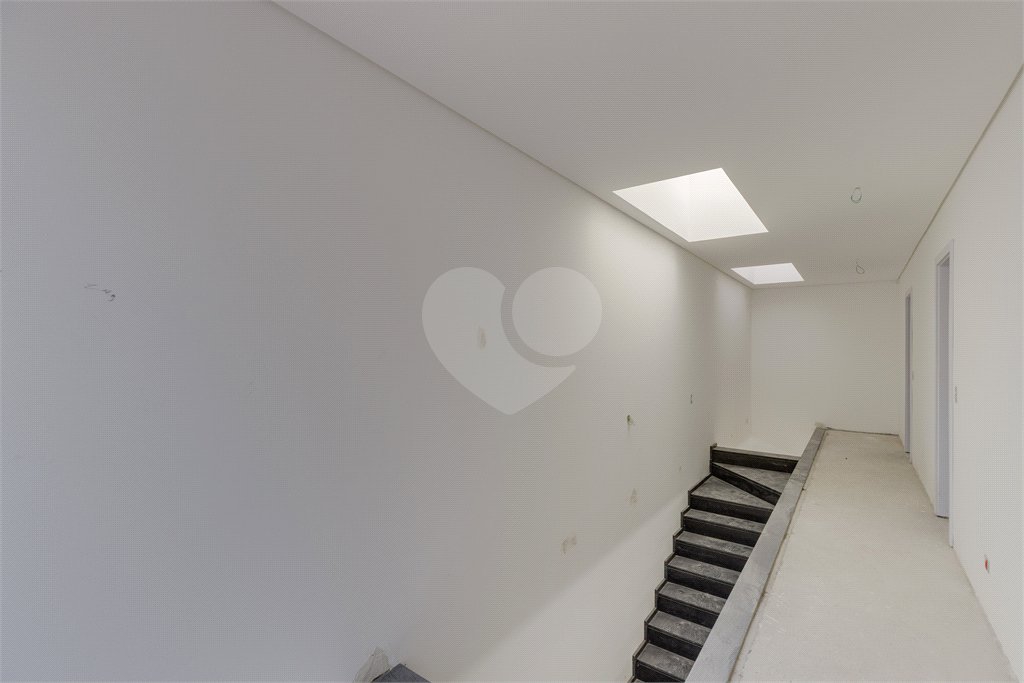Casa à venda com 4 suítes no condomínio Garda, São Paulo - SP