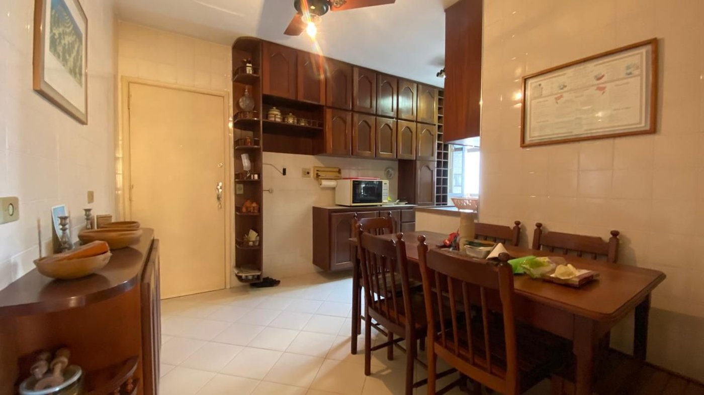 Apartamento com 2 dormitórios à venda, 78 m² por R$ 682.000,00 - Ponta da Praia - Santos/SP