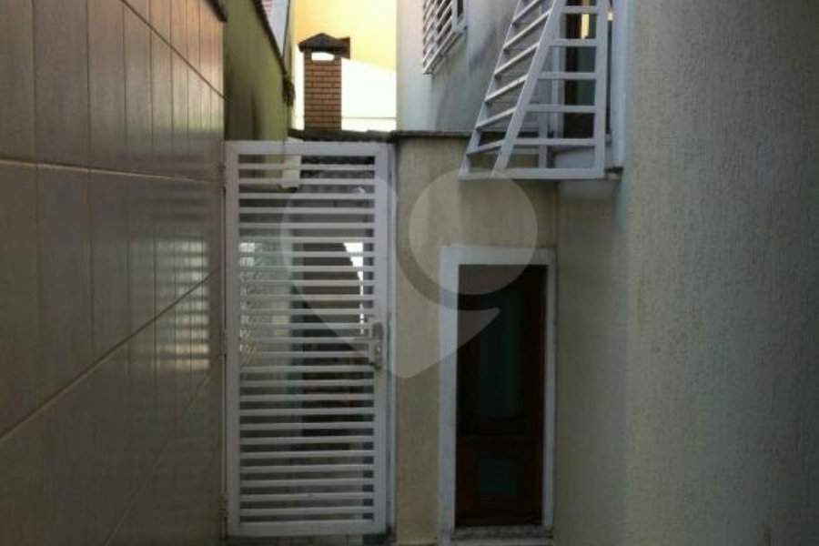 Casa à venda com 3 suítes em Santana, São Paulo, SP
