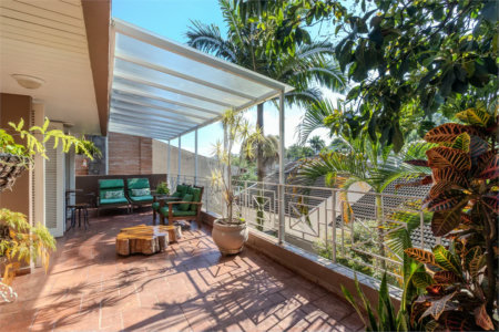 Casa à venda com 3 quartos, sendo 1 suíte, em Alto da Boa Vista, São Paulo, SP