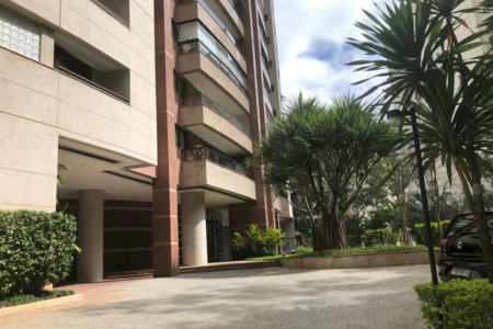 Apartamento à venda com 4 quartos, sendo 3 suítes, em Vila Suzana, São Paulo, SP