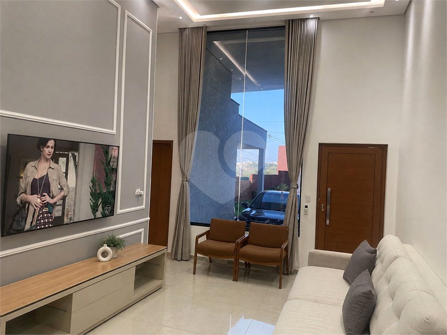 Casa à venda com 3 quartos, sendo 1 suíte, no condomínio Horto Florestal II, Sorocaba - SP