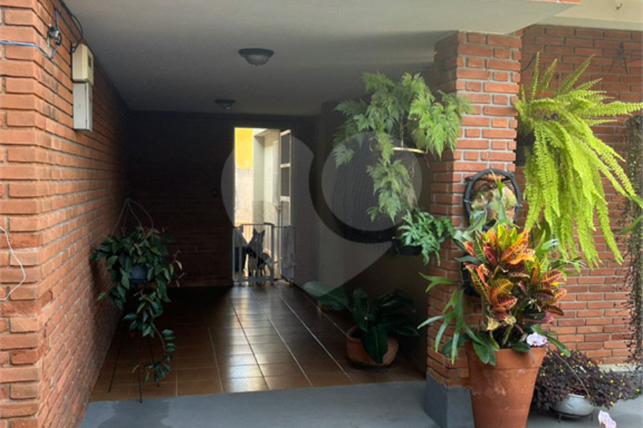 Sobrado à venda com 5 quartos em Horto, São Paulo, SP