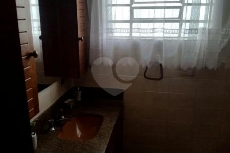 Sobrado à venda com 3 quartos, sendo 1 suíte, em Jardim São Paulo(zona Norte), São Paulo, SP