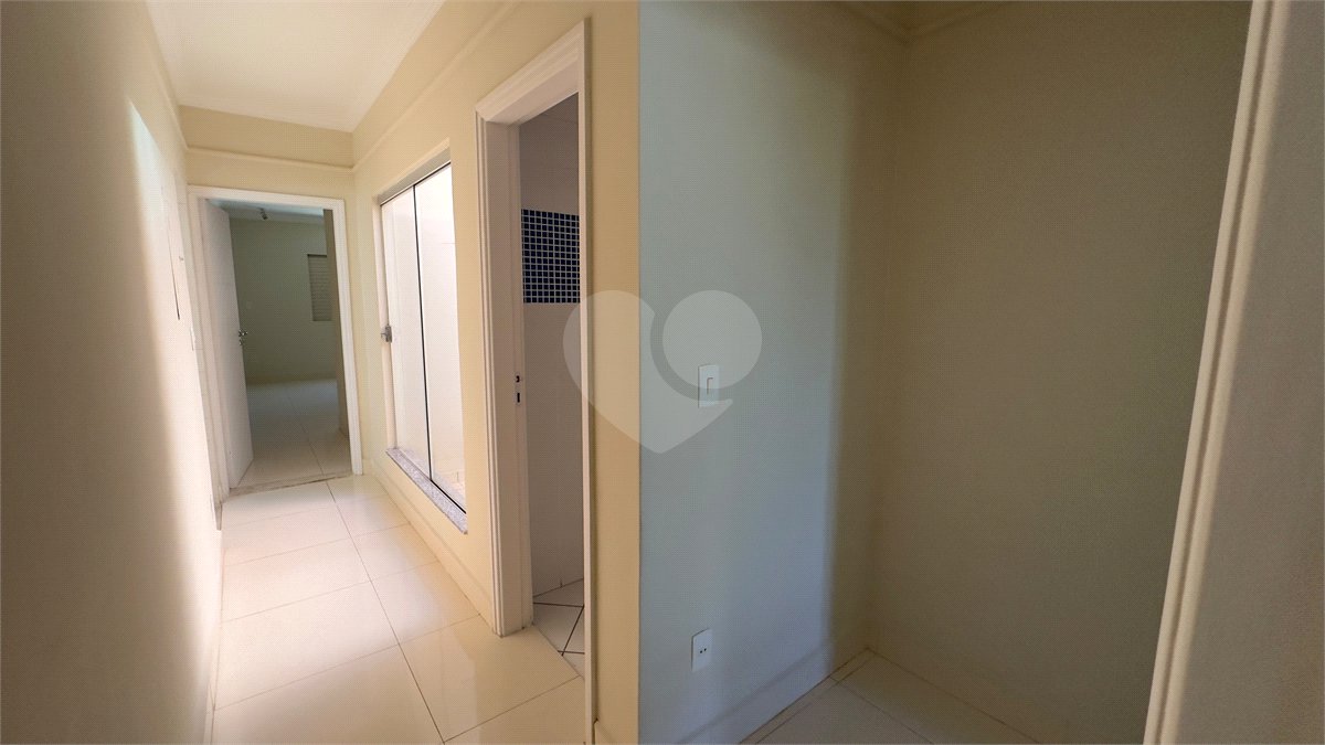 Casa para alugar com 4 quartos, sendo 3 suítes, em Vila Sfeir, Indaiatuba, SP