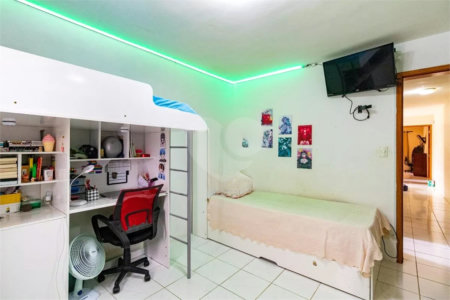 Sobrado à venda com 3 quartos, sendo 1 suíte, em Vila Tiradentes, São Paulo, SP