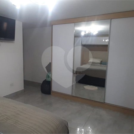 Sobrado à venda com 3 quartos, sendo 1 suíte, em Jardim Sarah, São Paulo, SP