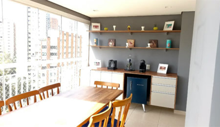 Apartamento à venda com 4 suítes em Vila Suzana, São Paulo, SP