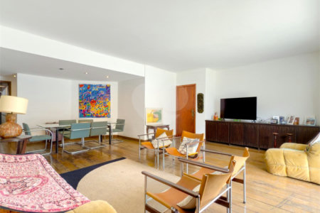 Apartamento à venda com 3 quartos, sendo 1 suíte,  em Lagoa, Rio de Janeiro, RJ