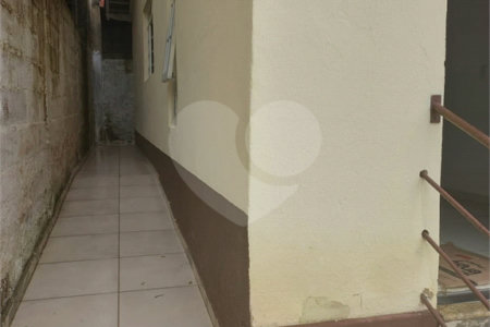 Casa à venda com 2 quartos em Parque Manchester, Sorocaba, SP