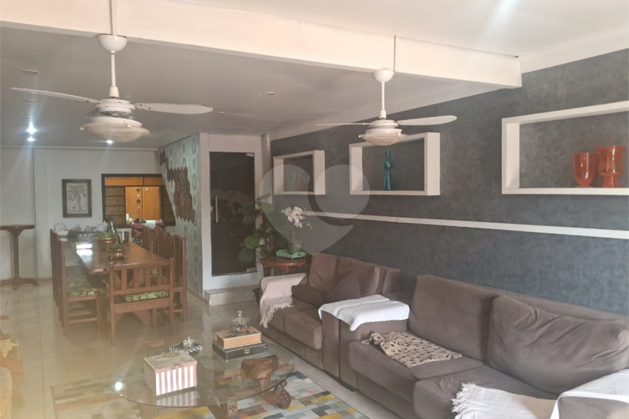 Sobrado à venda com 4 suítes em Vila Portuguesa, São Paulo, SP