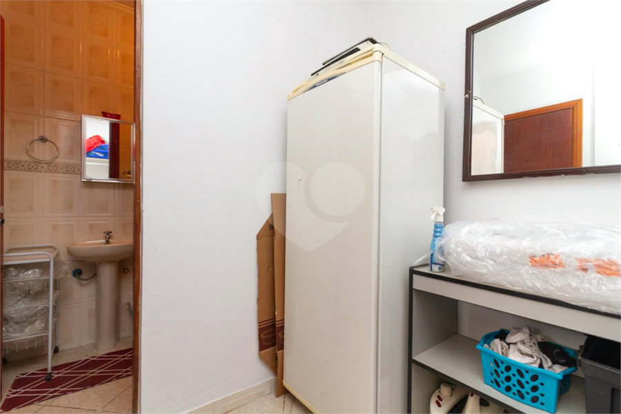 Casa à venda com 4 quartos, sendo 2 suítes, no condomínio Da Serra, São Paulo - SP