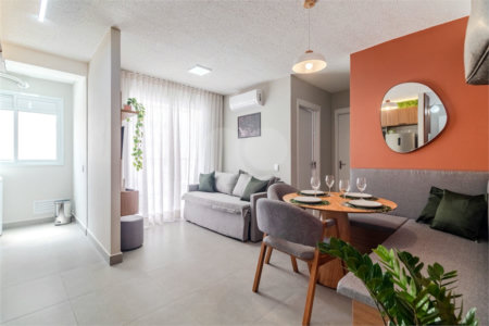 Apartamento à venda com 2 quartos, sendo 1 suíte,  em Liberdade, São Paulo, SP