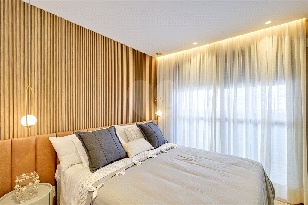 Apartamento à venda com 3 suítes em Vila Clementino, São Paulo, SP