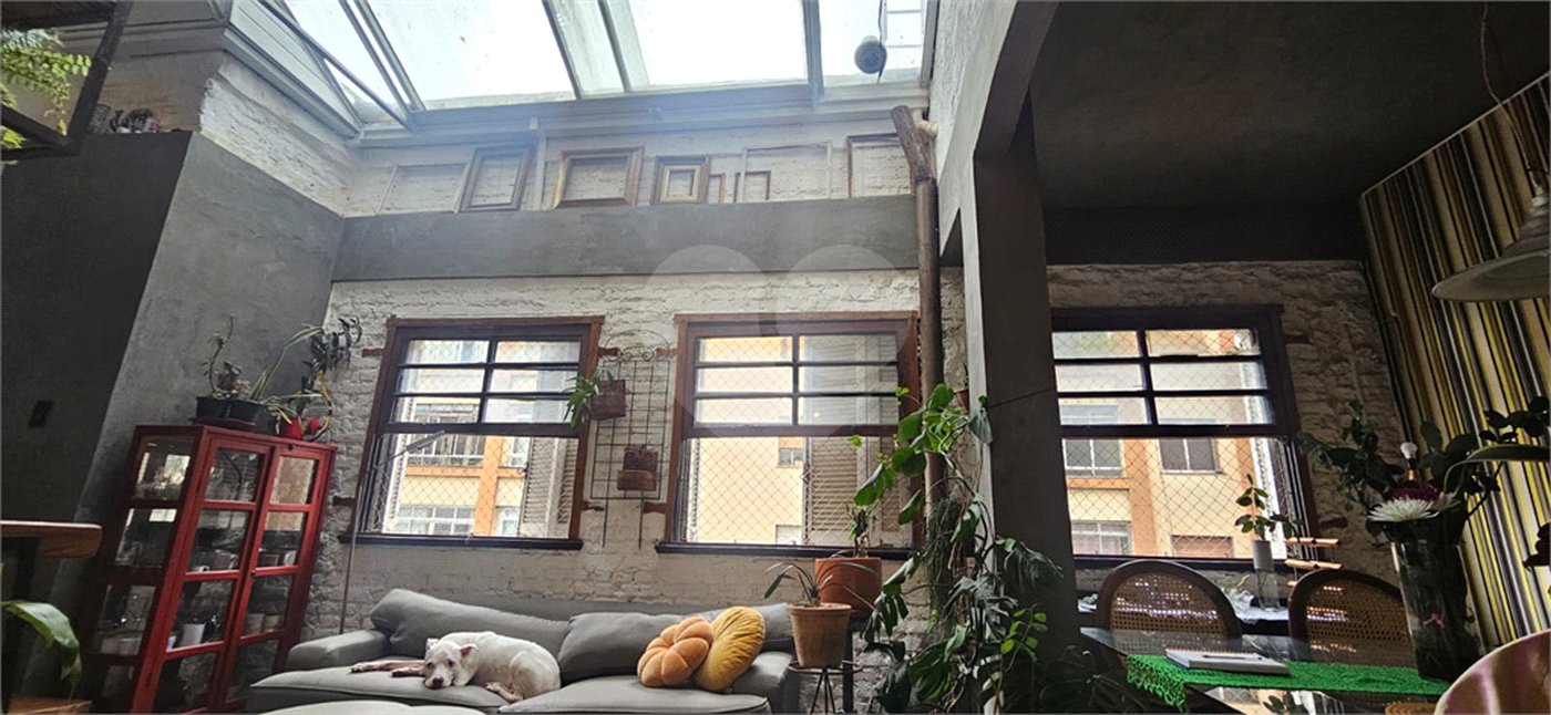 Apartamento à venda com 2 suítes em Santa Cecília, São Paulo, SP