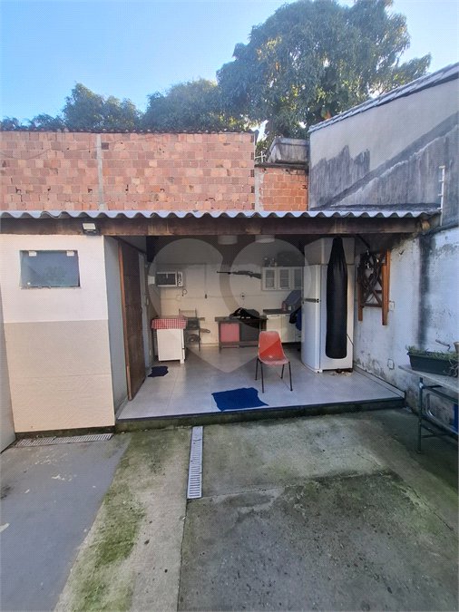 Casa à venda com 3 quartos, sendo 1 suíte, em Campo Grande, Rio de Janeiro, RJ