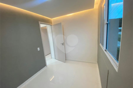 Apartamento à venda com 2 quartos em Santíssimo, Rio de Janeiro, RJ