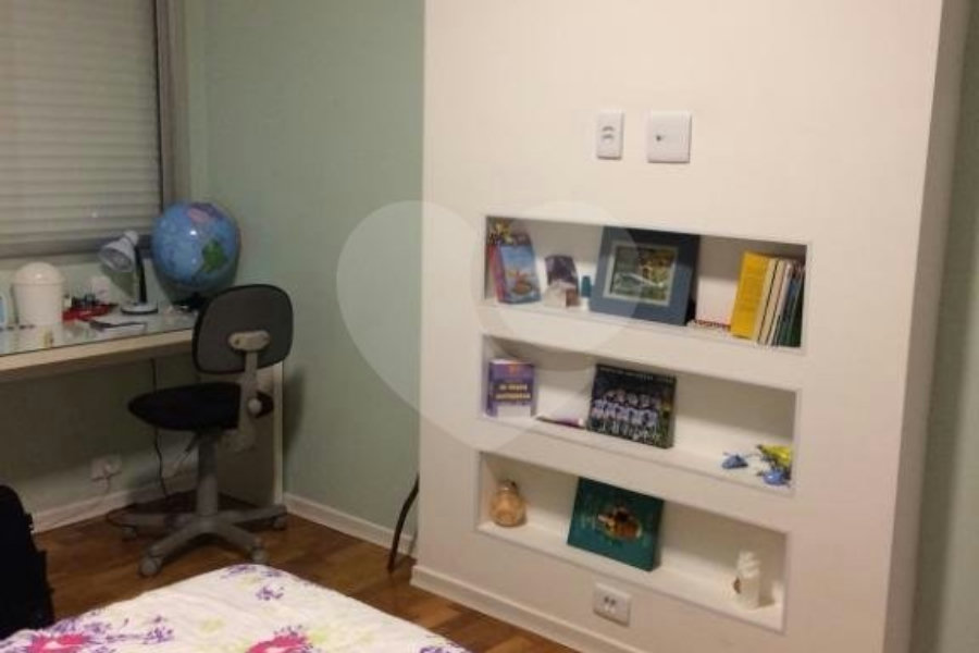 Apartamento à venda com 4 quartos, sendo 2 suítes, em Jardim América, São Paulo, SP