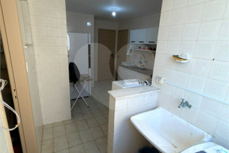 Cobertura à venda com 4 quartos, sendo 2 suítes,  em Braga, Cabo Frio, RJ