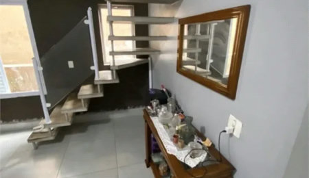 Sobrado à venda com 5 quartos em Santa Maria, Osasco, SP