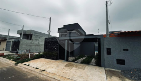 Casa à venda com 3 quartos, sendo 1 suíte,  em Parque Itapê, Itapetininga, SP