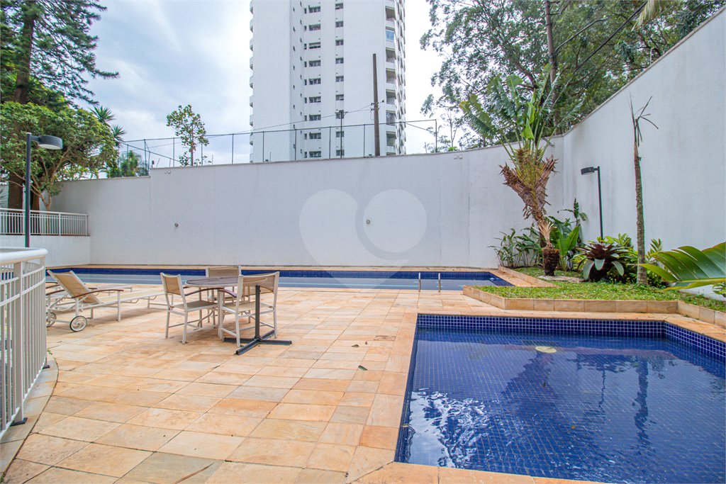 Apartamento à venda com 3 suítes em Jardim Marajoara, São Paulo, SP