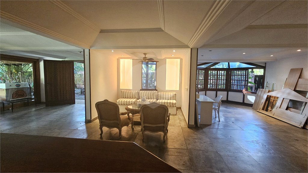 Casa em condomínio à venda com 5 quartos, sendo 3 suítes, em Barra da Tijuca, Rio de Janeiro, RJ