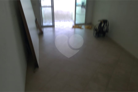 Casa à venda com 2 suítes, em Cidade Nova Arujá, Arujá, SP