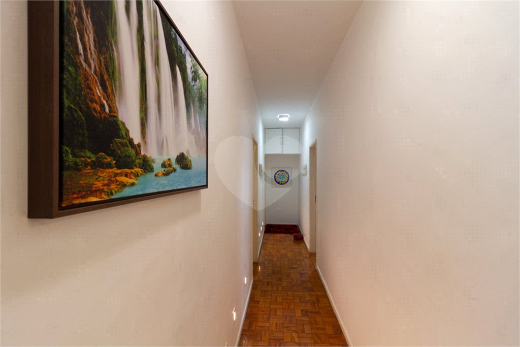 Apartamento à venda com 3 quartos, sendo 1 suíte, em Santa Cecília, São Paulo, SP