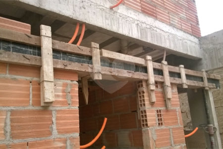 Casa à venda com 1 quarto em Parada Inglesa, São Paulo, SP