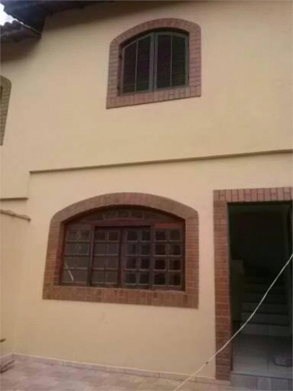 Sobrado à venda com 3 quartos, sendo 1 suíte,  em Jardim Monte Kemel, São Paulo, SP