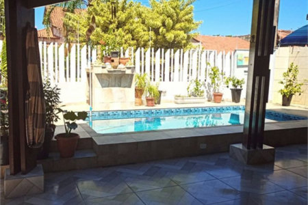 Casa com 3 dormitórios à venda, 132 m² por R$ 530.000,00 - Balneário Marambaia - Itanhaém/SP