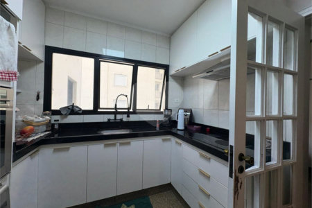 Apartamento à venda com 3 quartos, sendo 1 suíte, em Santa Teresinha, São Paulo, SP