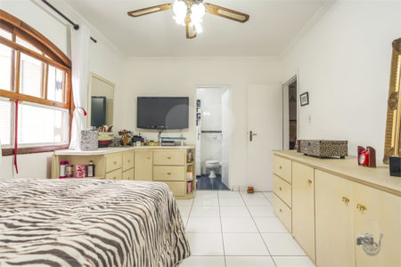 Casa à venda com 3 quartos, sendo 1 suíte, em Vila Leopoldina, São Paulo, SP