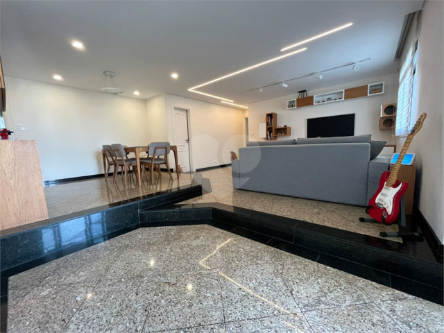 Apartamento à venda com 4 quartos, sendo 2 suítes,  em Santana, São Paulo, SP
