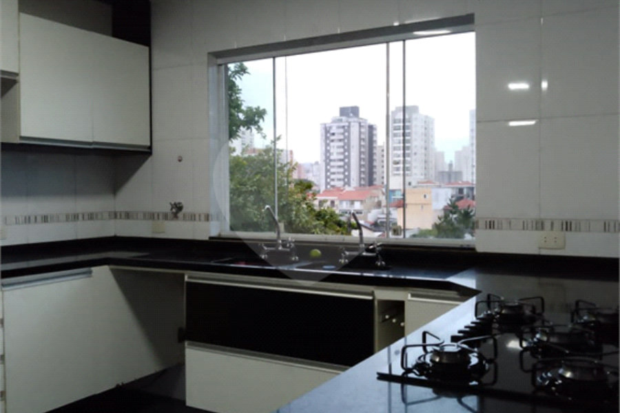 Sobrado à venda com 4 suítes em Vila Guilherme, São Paulo, SP