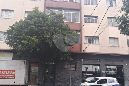 Apartamento à venda com 3 quartos, sendo 1 suíte,  em Cambuci, São Paulo, SP