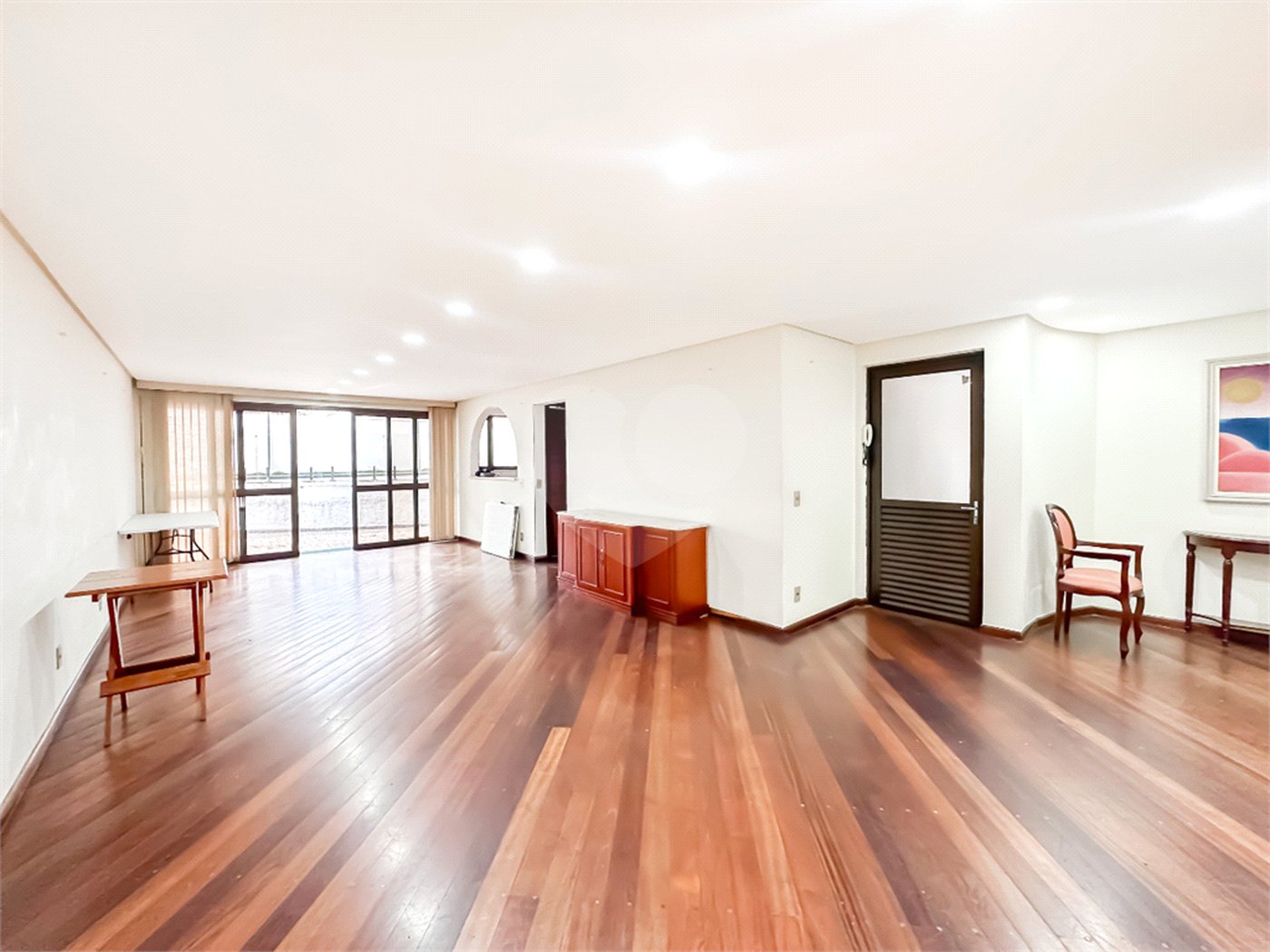 Apartamento à venda com 4 quartos, sendo 2 suítes, em Alto da Boa Vista, São Paulo, SP