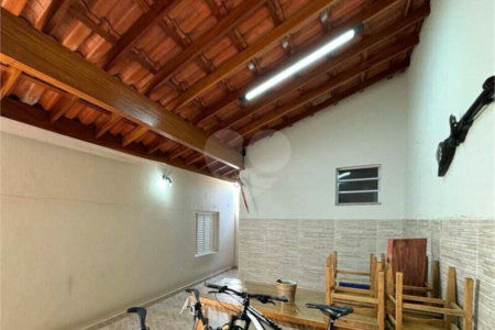 Casa Térrea à venda com 4 quartos, sendo 1 suíte, no Brasil, Itu, SP