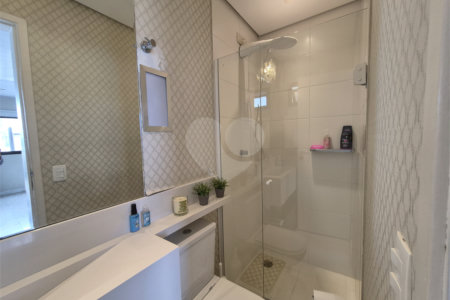 Cobertura à venda com 4 quartos, sendo 2 suítes, em Vila Hamburguesa, São Paulo, SP