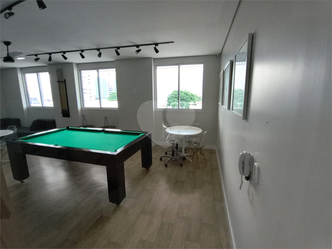 Apartamento à venda com 2 quartos, sendo 1 suíte,  em Parque da Vila Prudente, São Paulo, SP