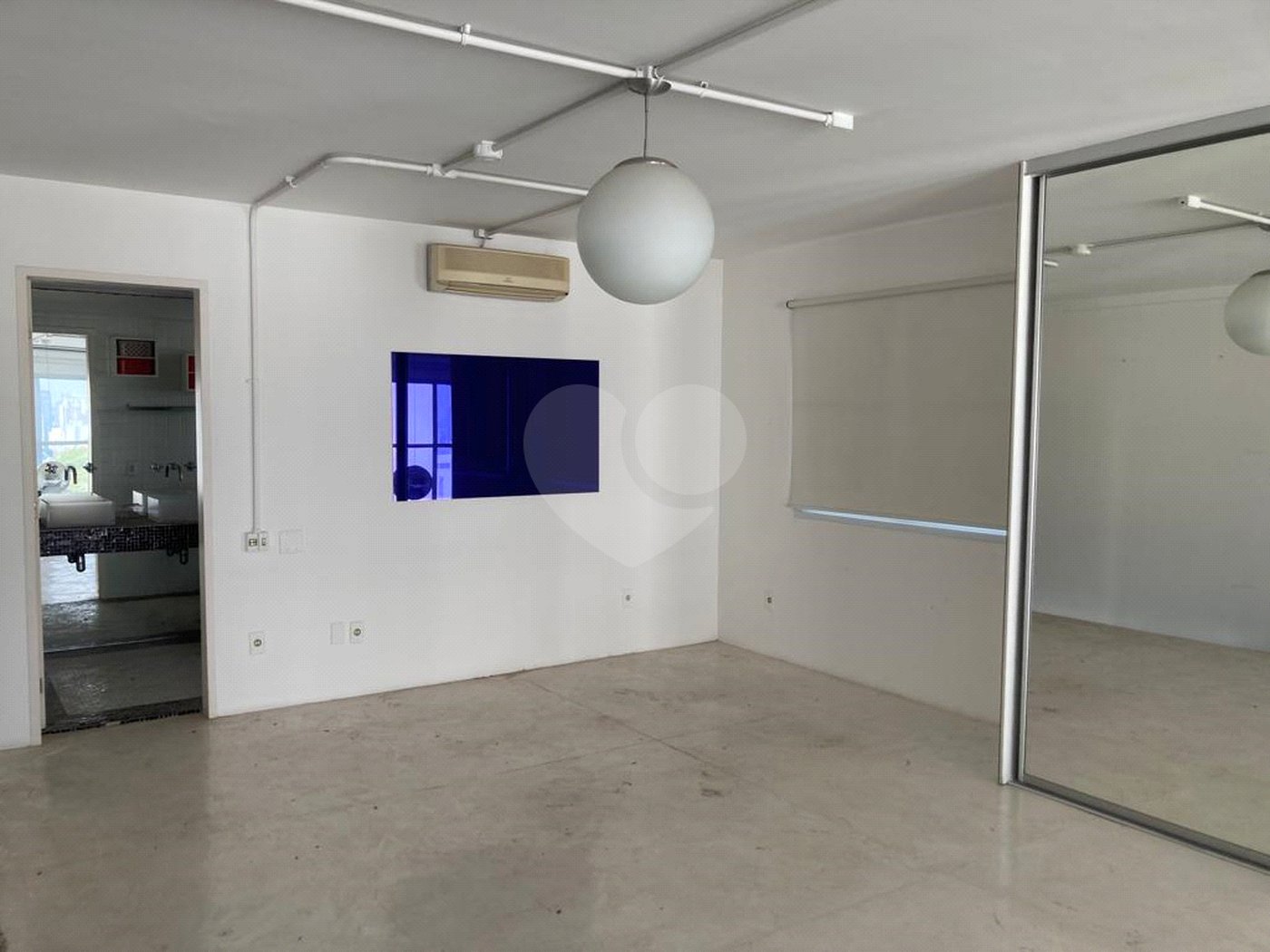 Duplex à venda ou para alugar com 1 suíte em Vila Madalena, São Paulo, SP