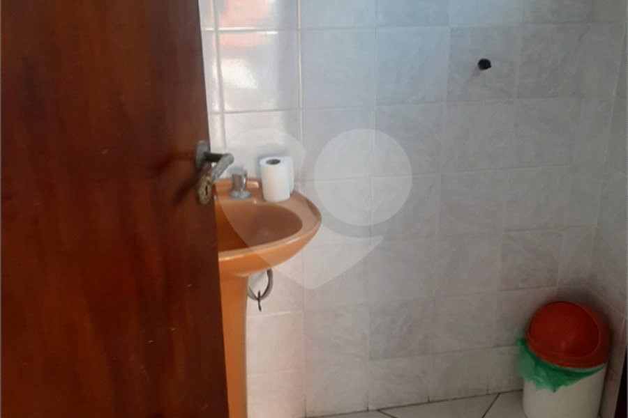 Sobrado à venda com 3 quartos, sendo 1 suíte, em Tremembé, São Paulo, SP