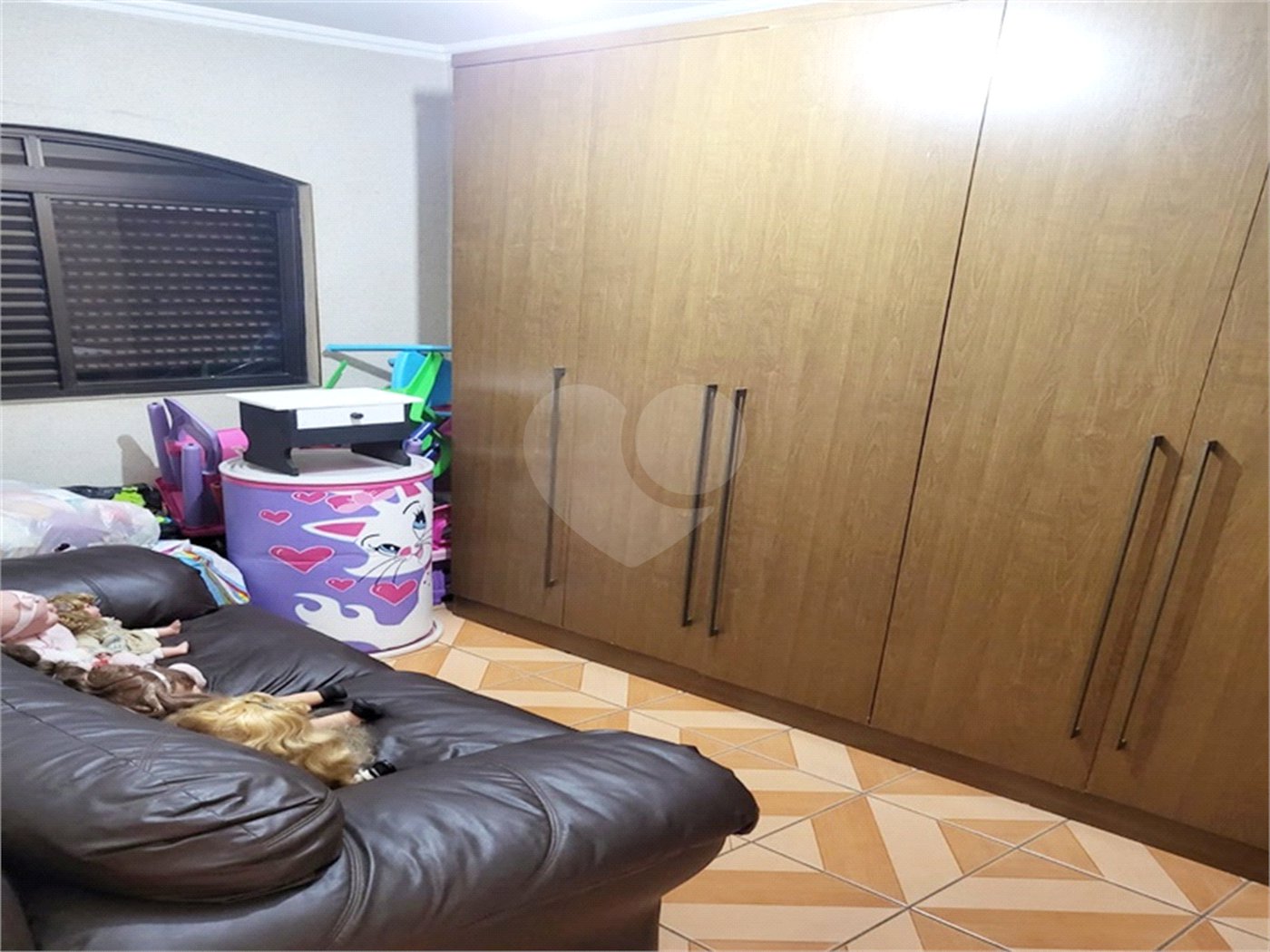 Casa à venda com 4 quartos, sendo 2 suítes, em Vila Maria Alta, São Paulo, SP