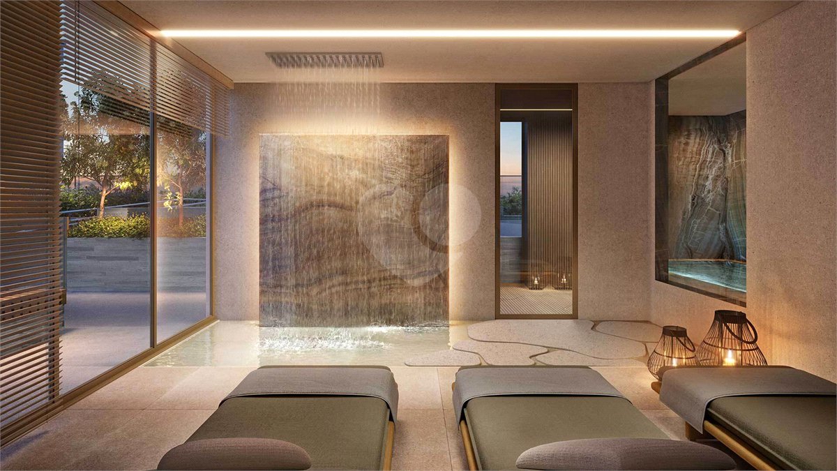 Apartamento à venda com 3 suítes em Moema, São Paulo, SP
