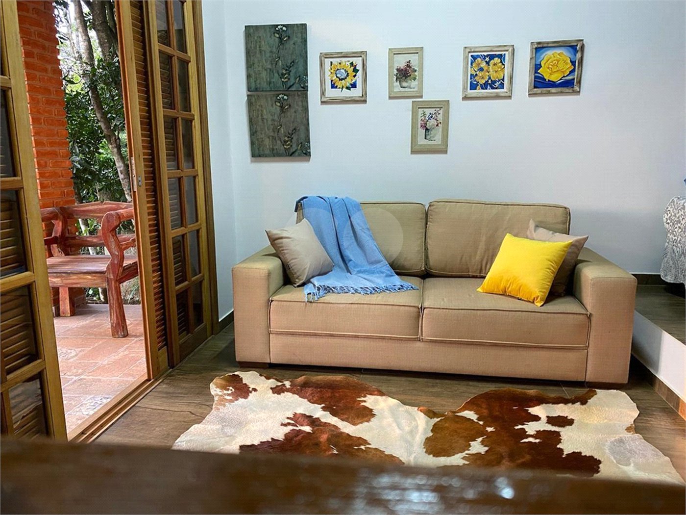 Casa à venda com 3 quartos, sendo 1 suíte, no condomínio Associação Reserva das Hortênsias, Mairiporã - SP