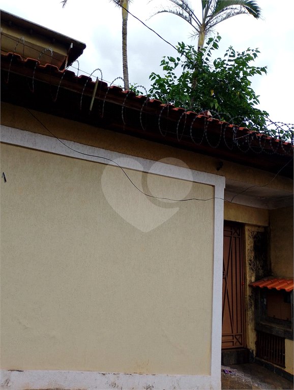Casa à venda com 3 quartos, sendo 1 suíte,  em Mogi Moderno, Mogi das Cruzes, SP