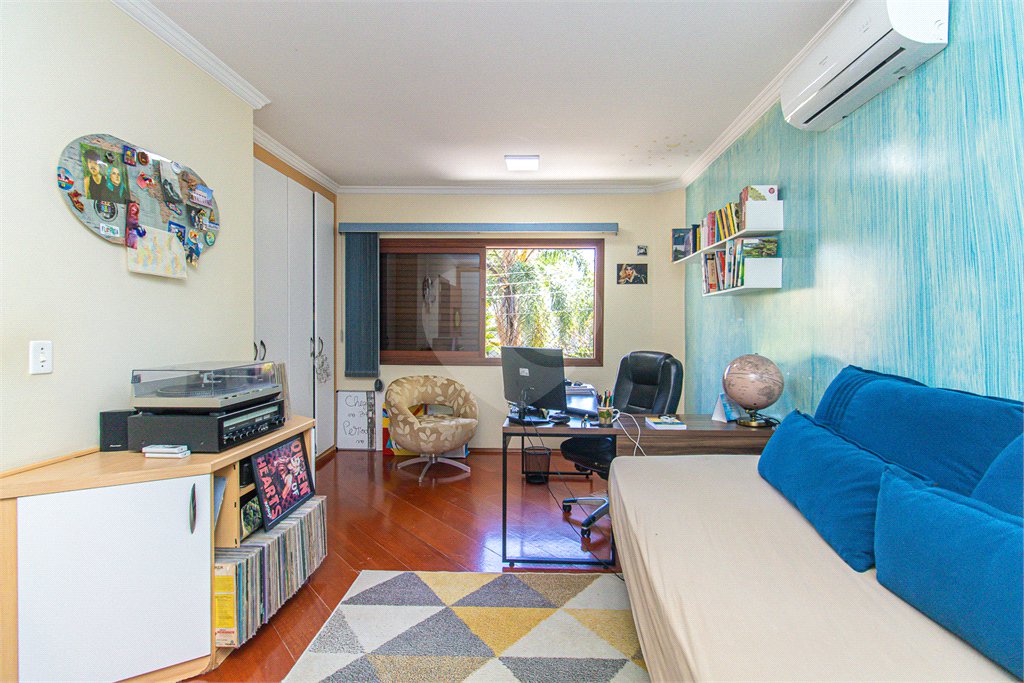 Casa à venda com 3 suítes em Jardim Prudência, São Paulo, SP