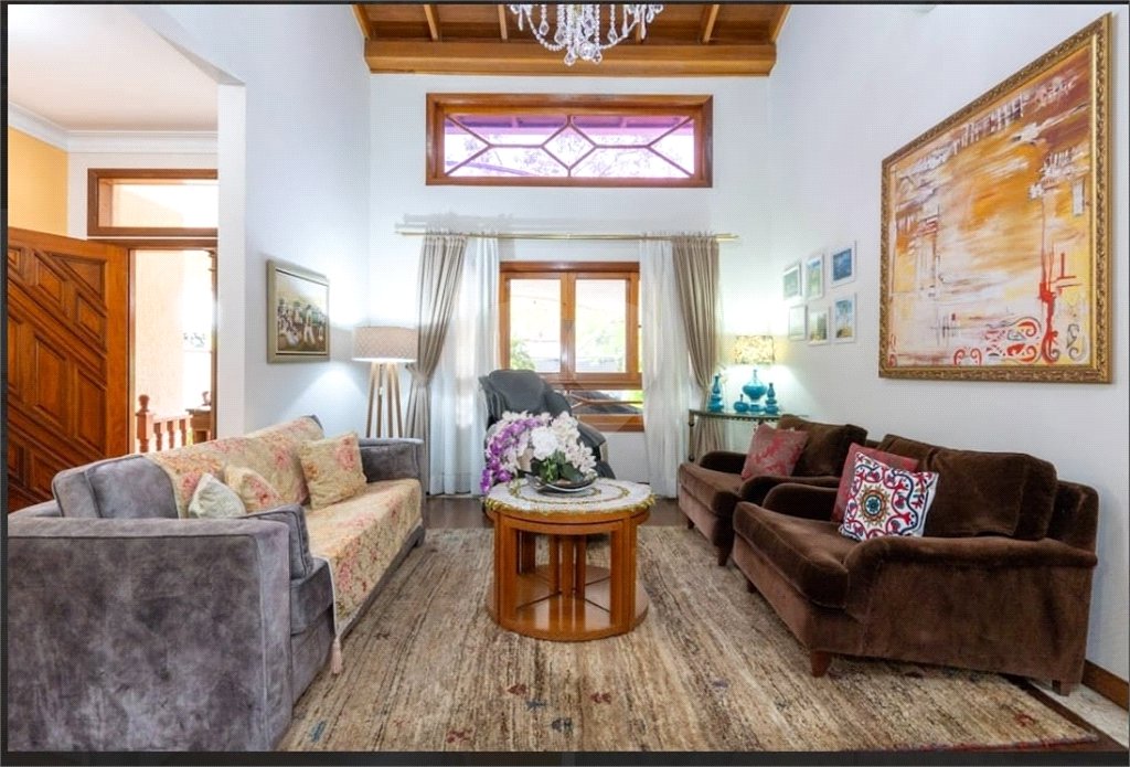 Casa à venda ou para alugar com 5 suítes no condomínio Residencial Morumbi, São Paulo - SP