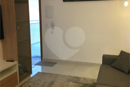 Apartamento à venda com 1 quarto em Vila Mazzei, São Paulo, SP
